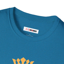 Load image into Gallery viewer, Queen Mom Softstyle Women's T-Shirt