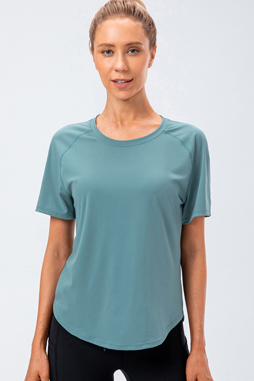 Curved Hem Raglan Sleeve Athletic T-Shirt For Women