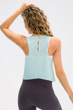 Load image into Gallery viewer, Breathable Mesh Cropped Athletic Tank For Women
