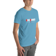 Load image into Gallery viewer, Hikerunner Unisex T-Shirt - Model LMTORFWF
