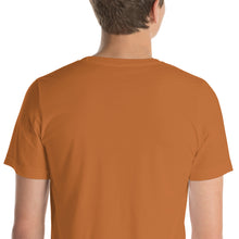 Load image into Gallery viewer, Hikerunner Unisex T-Shirt - Model LMTORFWF
